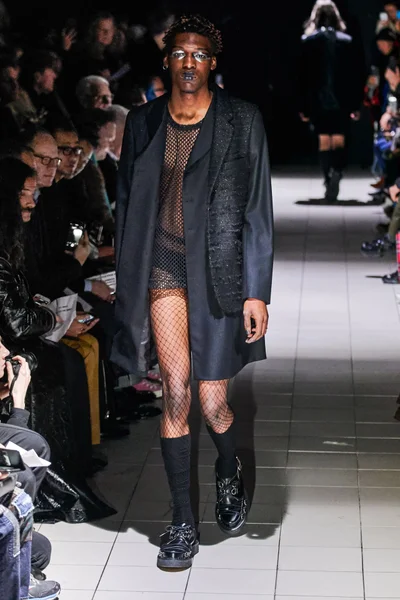 Look 8